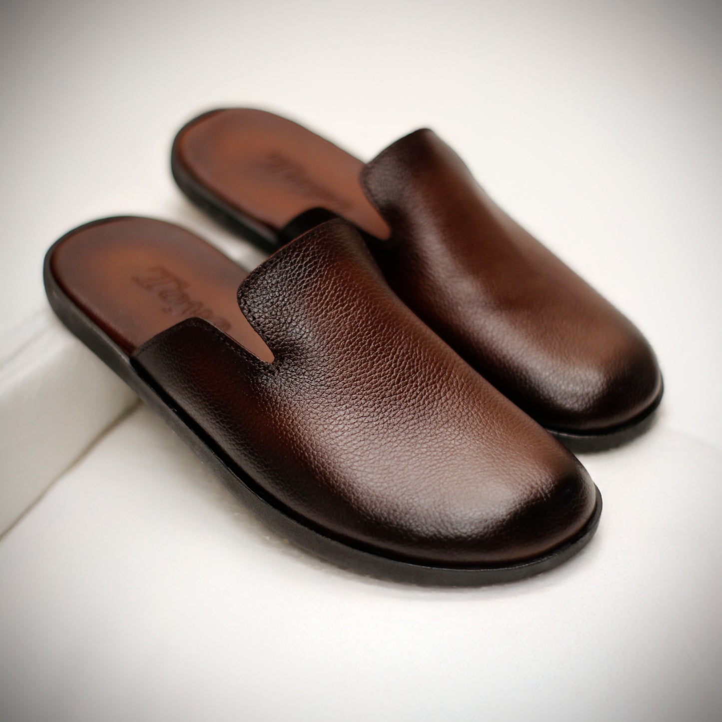 Premiun Grain Leather Slip-On