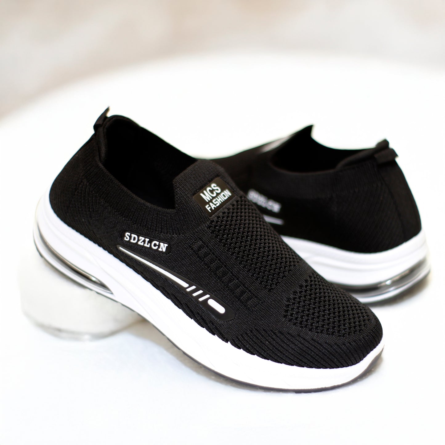 Black Sports Shoes | Lightweight Running Shoes | Jump Sole Joggers | Washable Joggers with Grip Sole