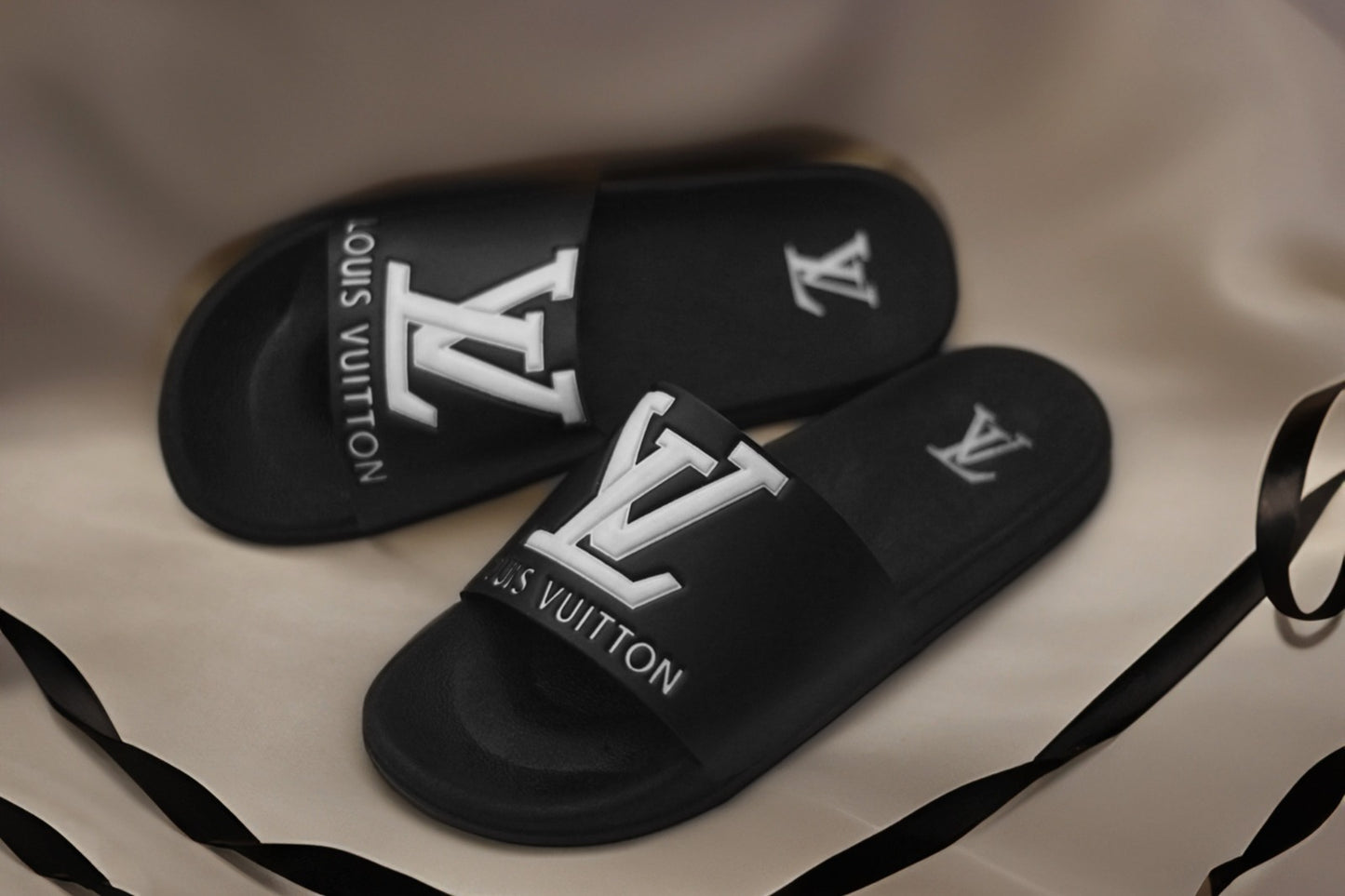 LV Mens Slides