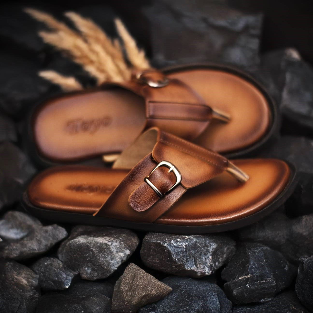 Toyo Signature Mens Slippers